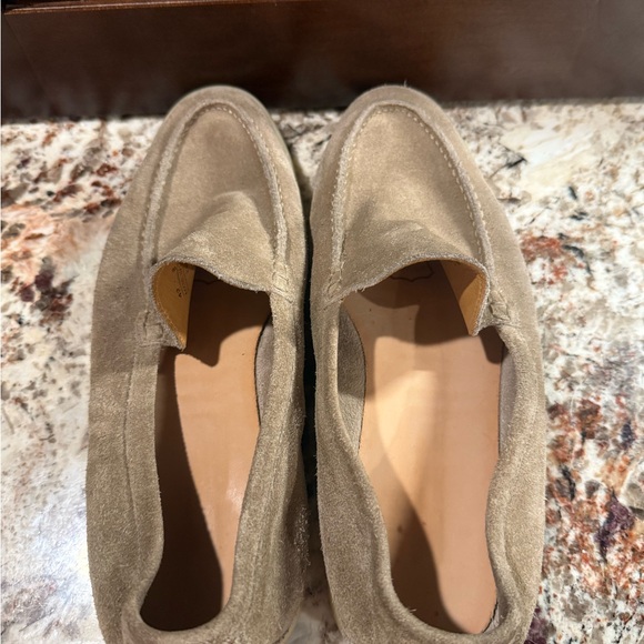 *PRE-OWNED/GOOD CONDITION* Suitsupply Men's Size 42 Leather Slip-On Loafer